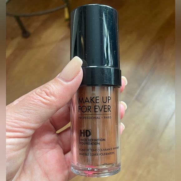 Makeup Forever N185 HD Foundation - Picture 4 of 4